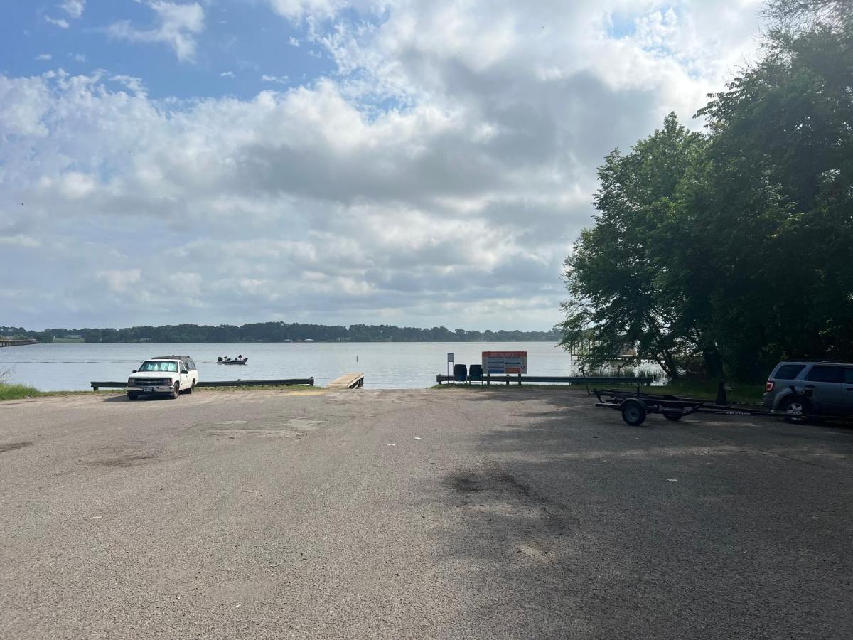 Lakefront Oasis With Private Boat Dock On Lake Palestine Coffee City Exterior foto